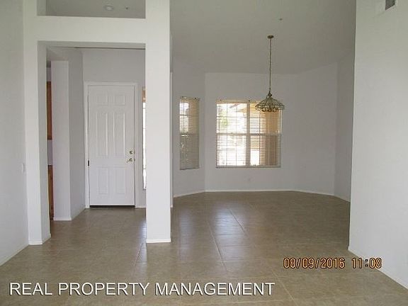 5th image of 1902 Golden Hill Dr