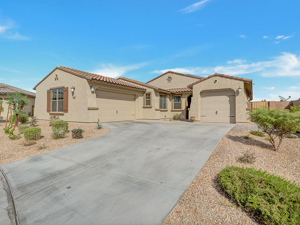 1st image of 15201 S 182nd Ln