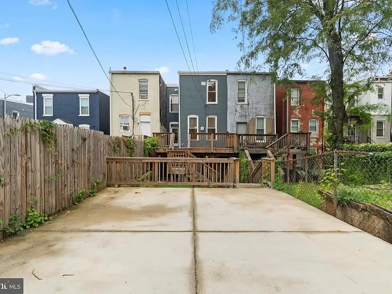 1121 Montello Ave NE #2 — Photo 29