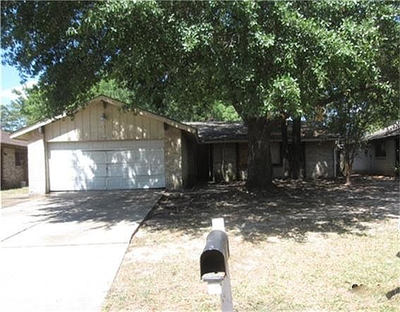 1st image of 15211 Golden Eagle Dr