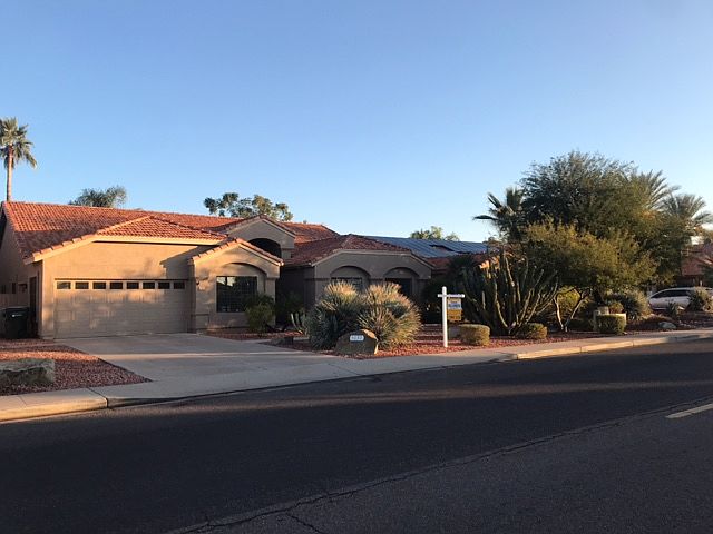 1st image of 5630 E Paradise Ln