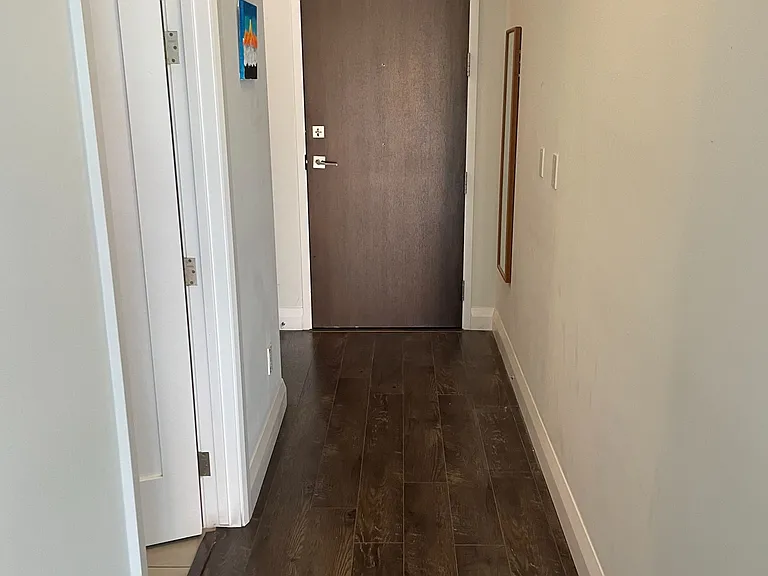101 Locke St S #301 — Photo 4