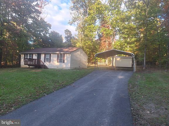 2nd image of 50 Pheasant Ln
