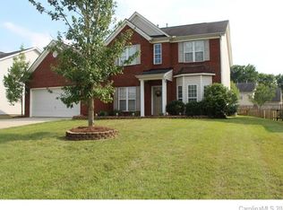 11013 Amherst Glen Dr, Charlotte, NC 28213