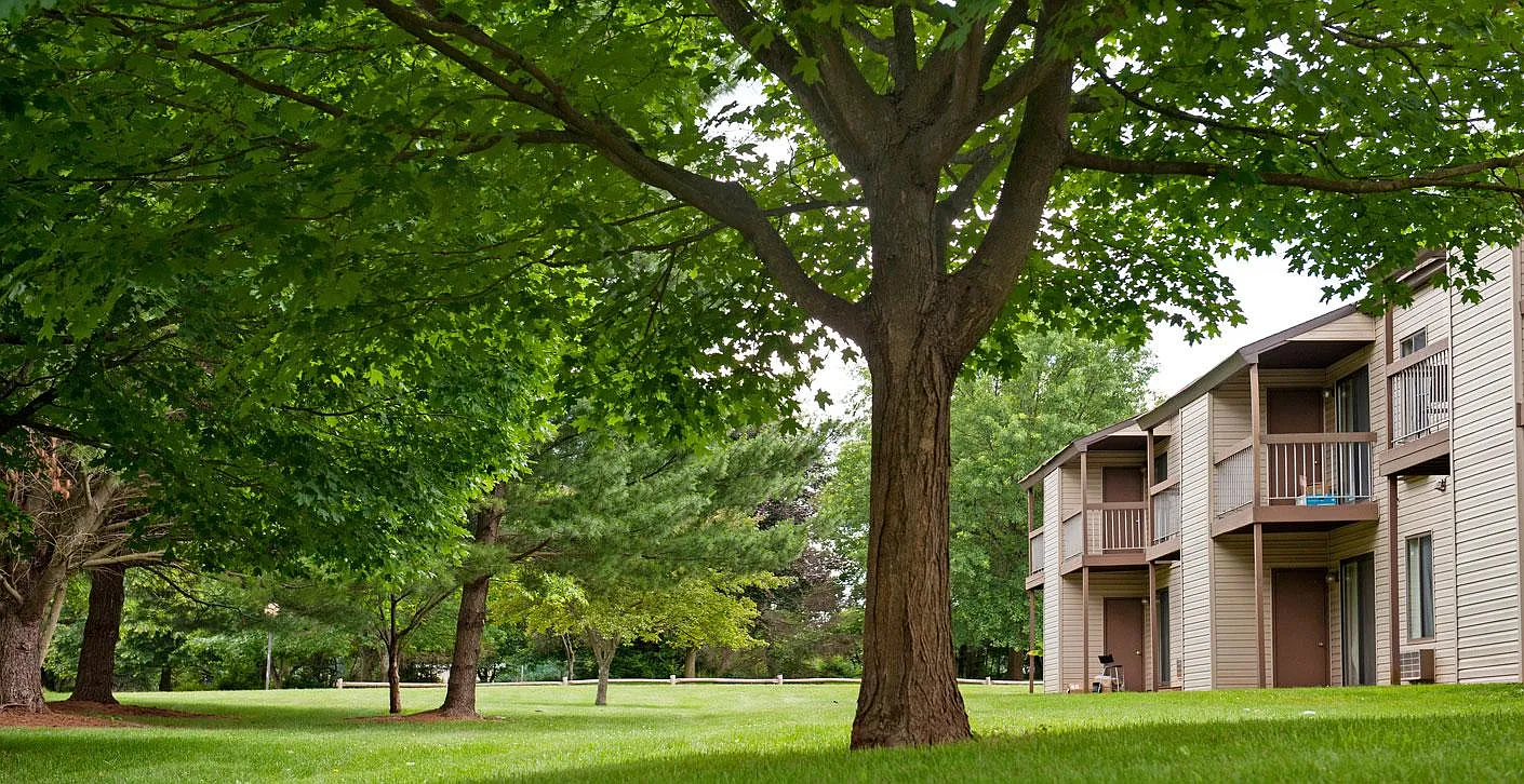 Treetops Apartments — Photo 2
