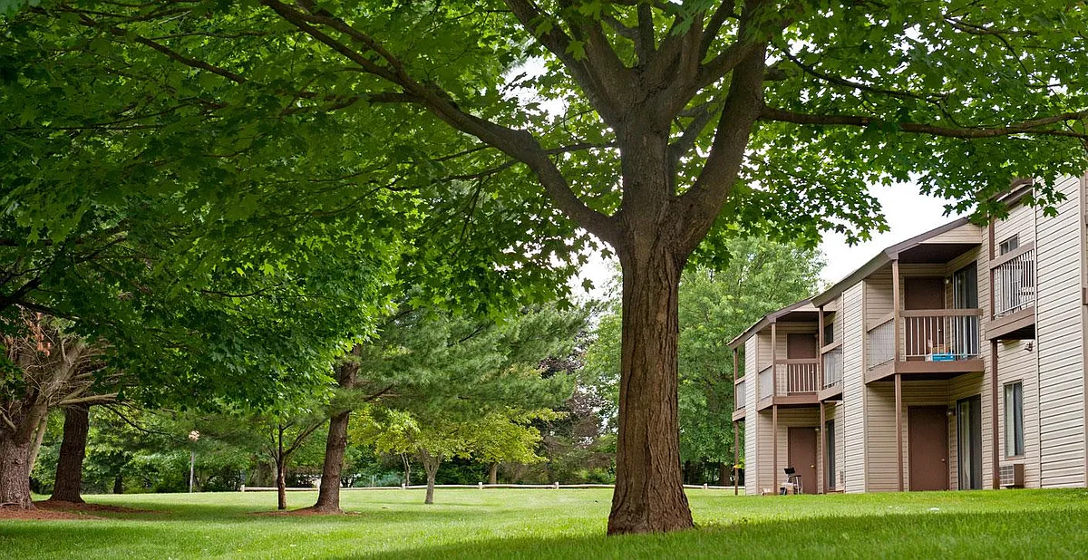 Building Photo - Treetops Apartments