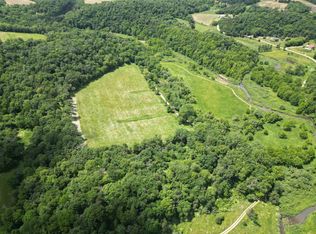 1571 Scenic Valley Rd, Waukon, IA 52172