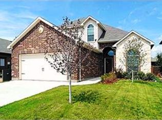 1305 Amazon Dr, Justin, TX 76247