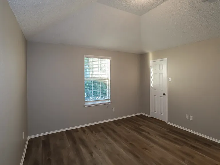 3405 Star Ranch Ct — Photo 13