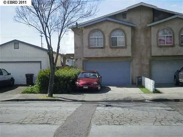 17 3rd St photo 1