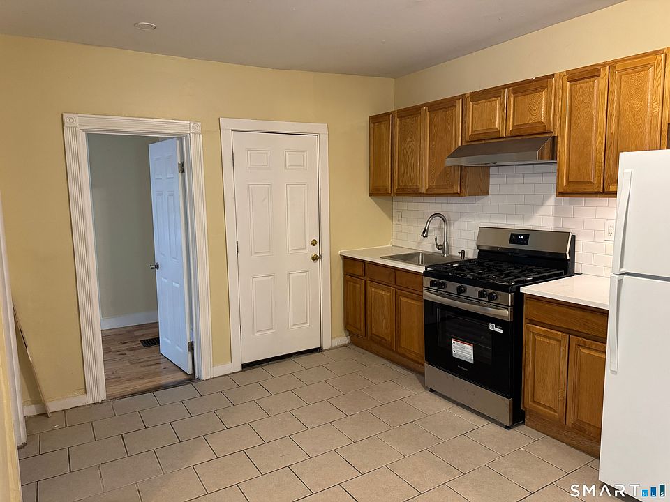 1st image of 33 Stevens St #1