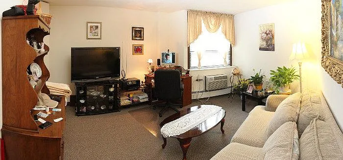 Skyrise Apartments — Photo 30