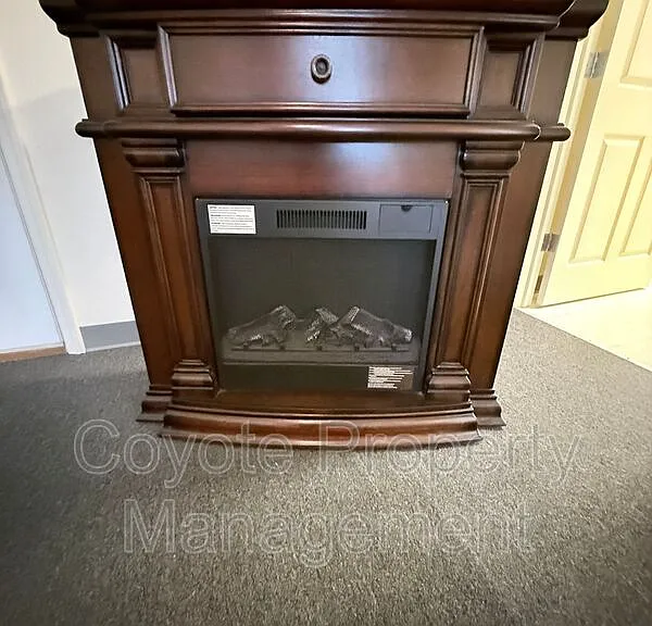 100 E Broadway St #3 — Photo 6
