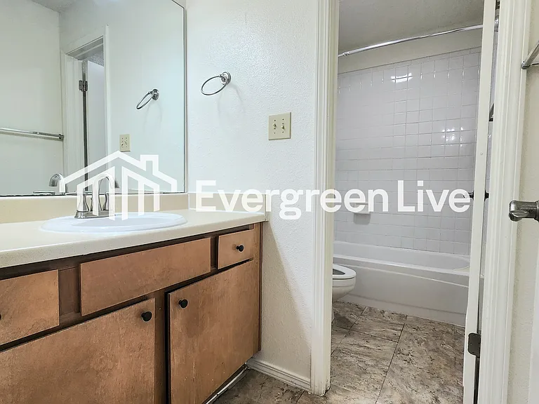 2223 Zia Ct — Photo 20