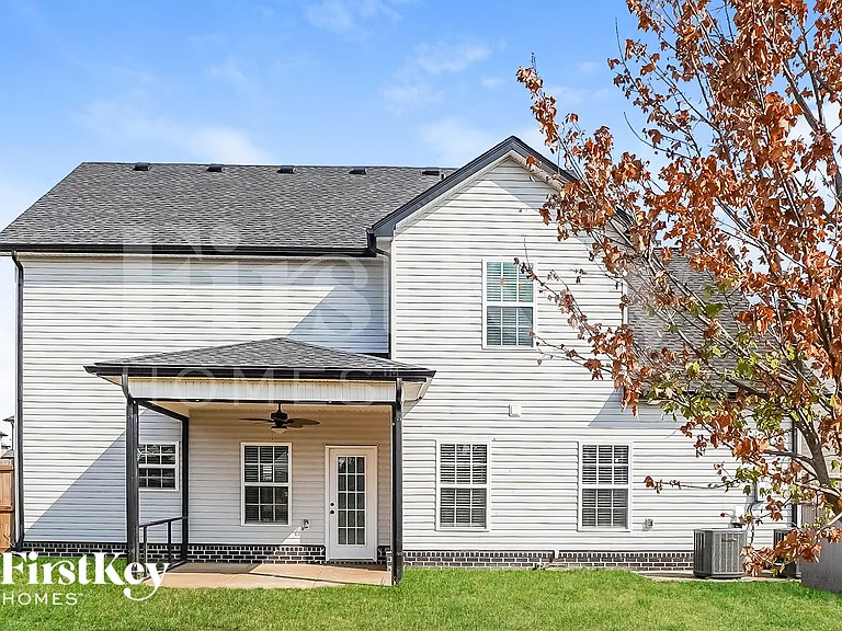 1544 Kestrel Dr — Photo 18