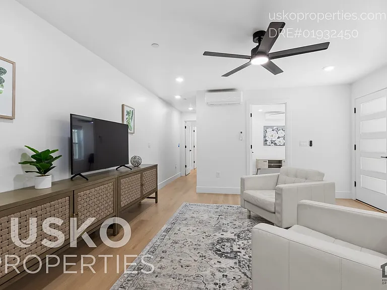 2820 D St — Photo 8