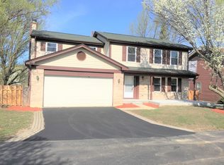 362 Country Ln, Algonquin, IL 60102