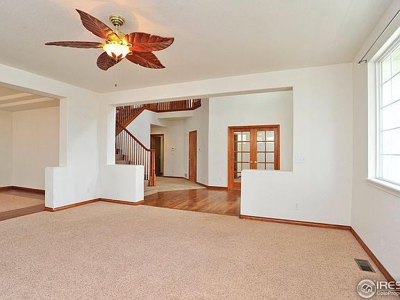 3rd image of 1701 Parkdale Cir S