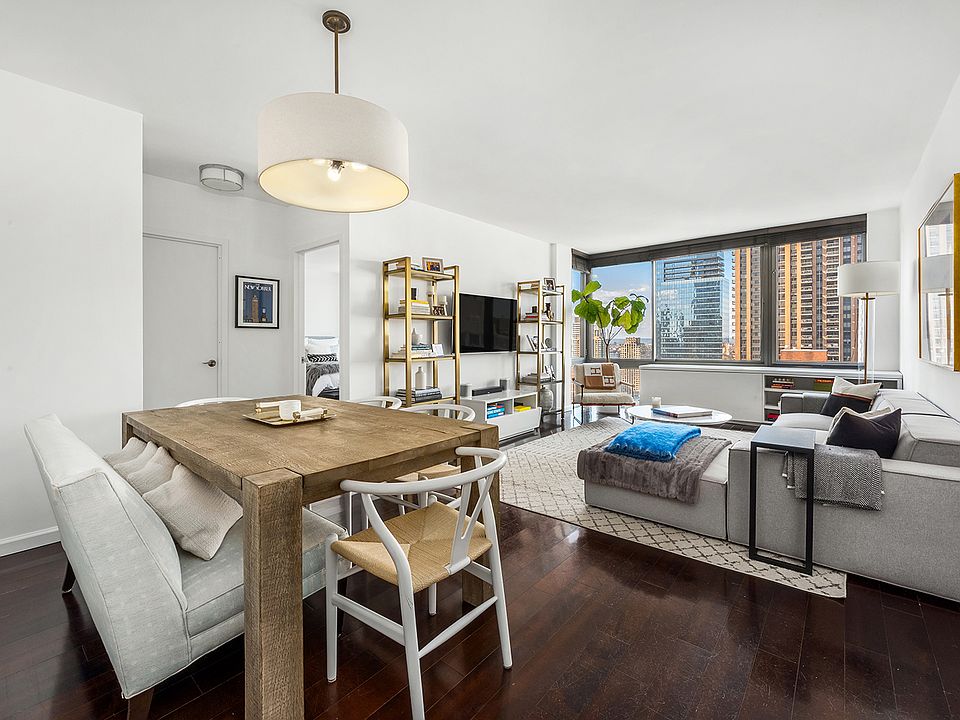 1st image of 111 W 67th St APT 33C