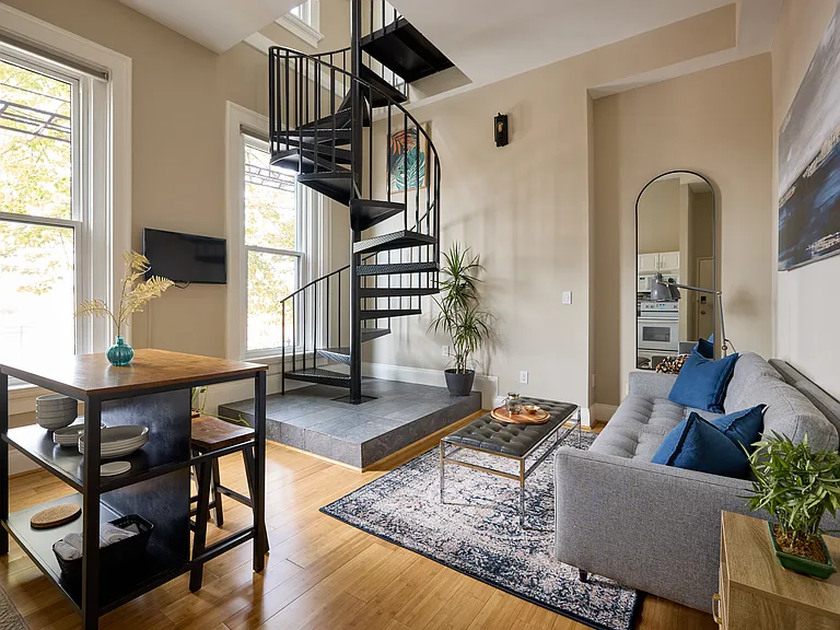 440 Hopkins St #2 — Photo 1