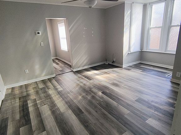 4th image of 826 Tatum St #1
