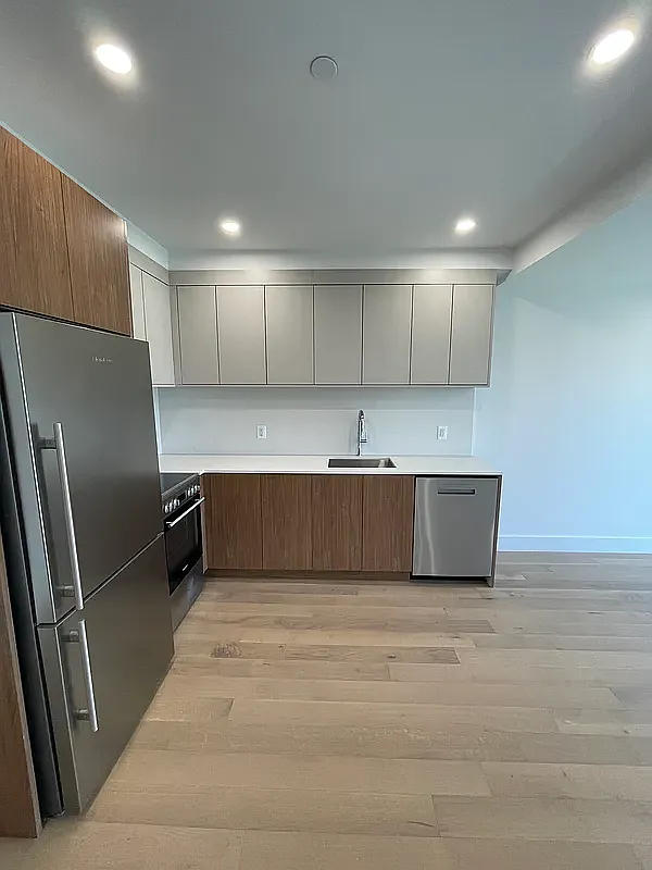Building Photo - 149 Greene Ave #402