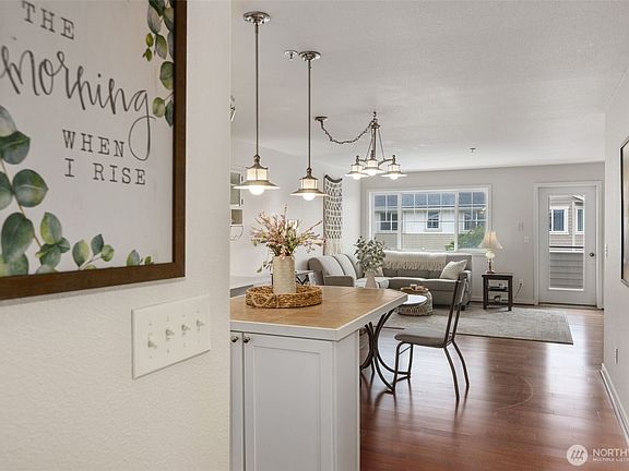 3rd image of 13203 97th Avenue E #301