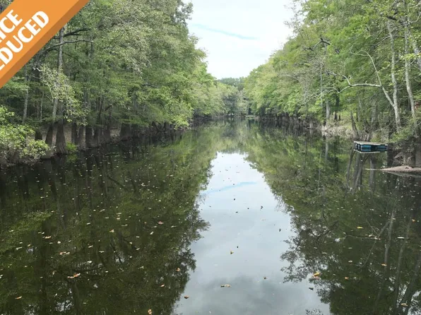 102 Lafayette Dr #176, Stamps, AR 71860