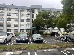 2401 Riverside Dr APT 203, Coral Springs, FL 33065