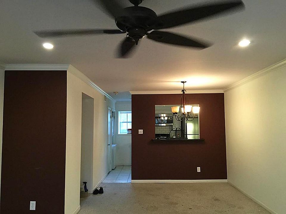 1st image of 9023 Gaylord Dr APT 98