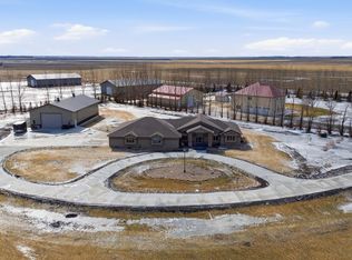 16496 42nd St SE, Mapleton, ND 58059