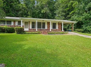 2703 Arrowood Dr, East Pt, GA 30344