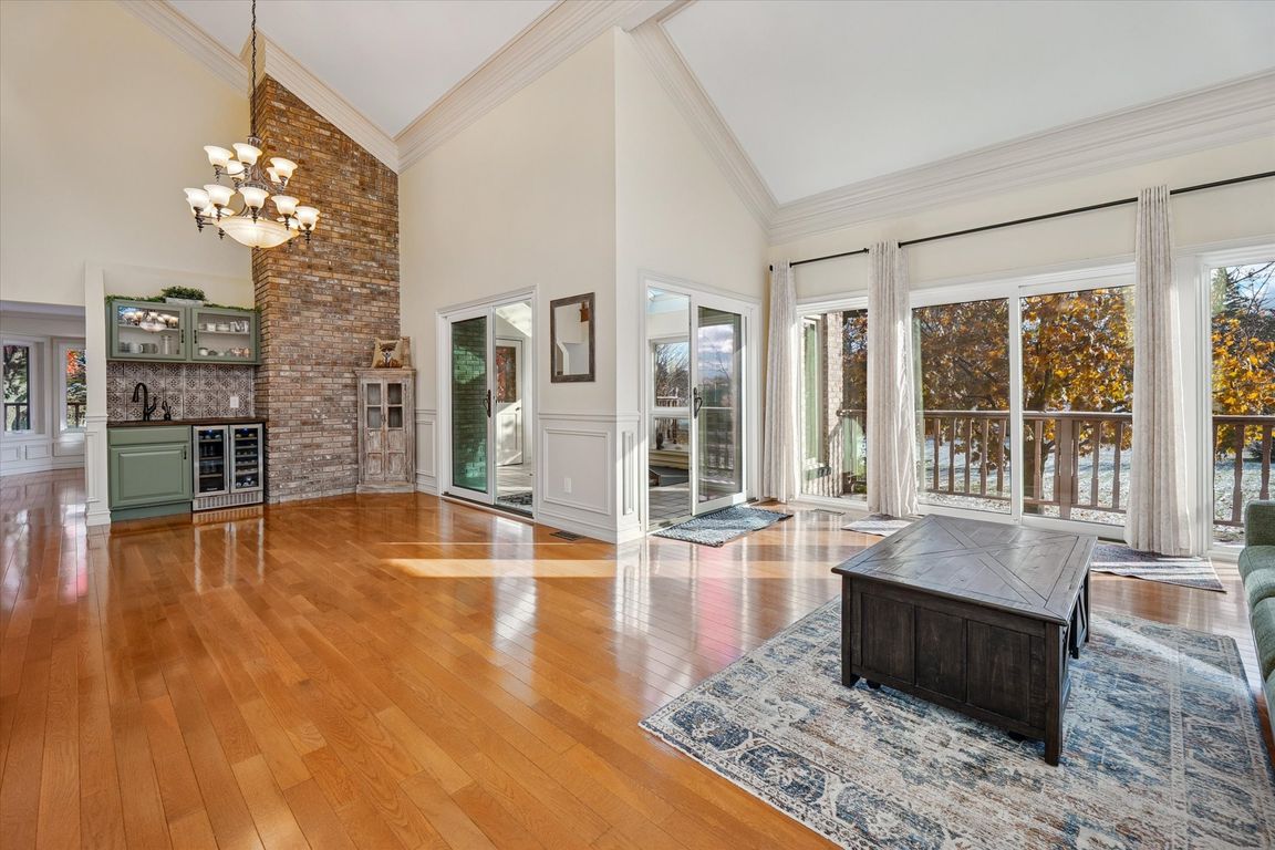 next background image