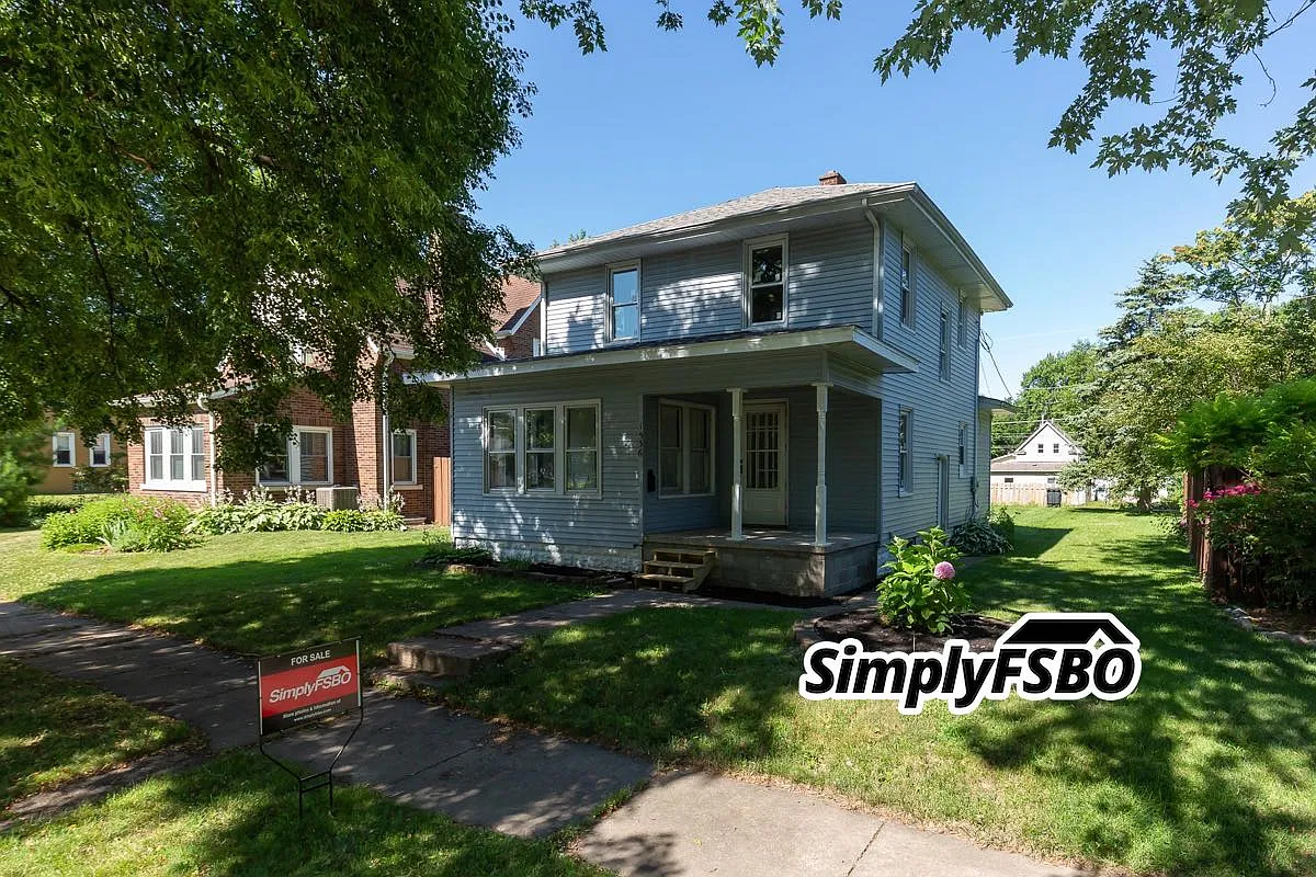 1536 35th St photo 1