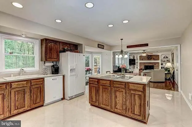 3222 Darden Dr — Photo 8