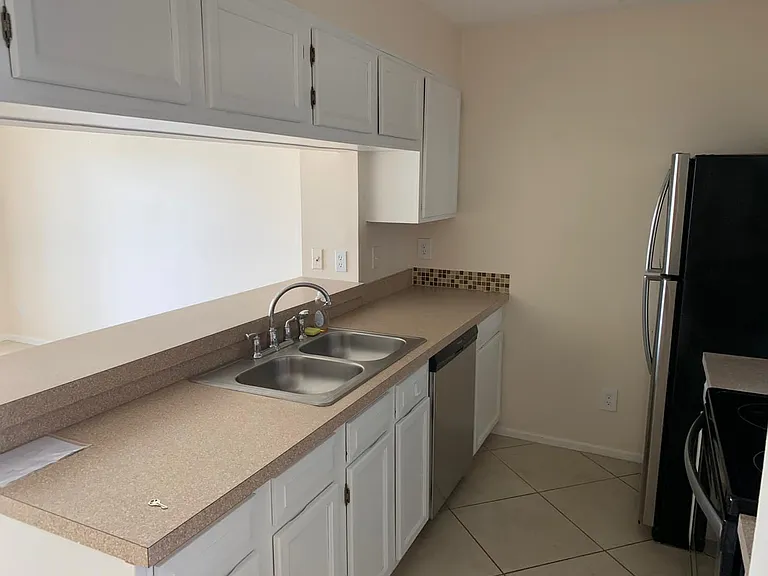 293 Cypress Point Dr #293 — Photo 6