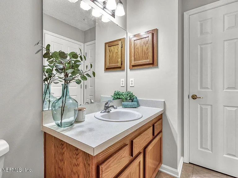 12967 Canyon Creek Trl S — Photo 25