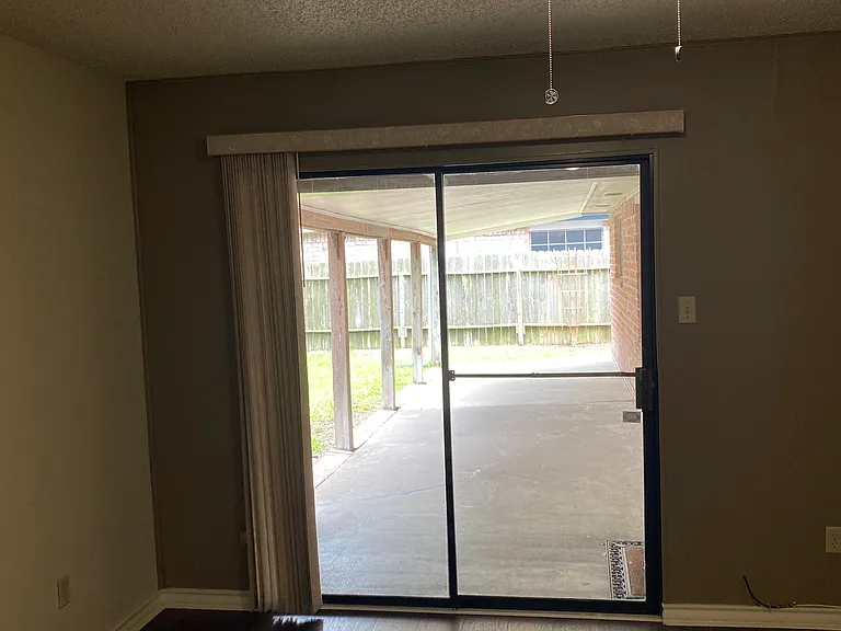 7225 Sugar Ridge Rd — Photo 12