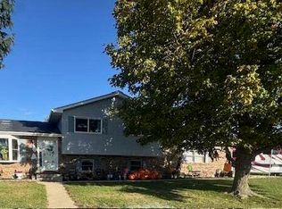 6100 Robbins Rd, Portage, IN 46368