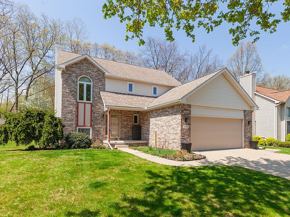 1st image of 841 Scarlet Oak Dr
