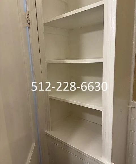 704 Stetson Ave — Photo 6