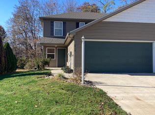 5710 Hills Rd, Fort Wayne, IN 46804