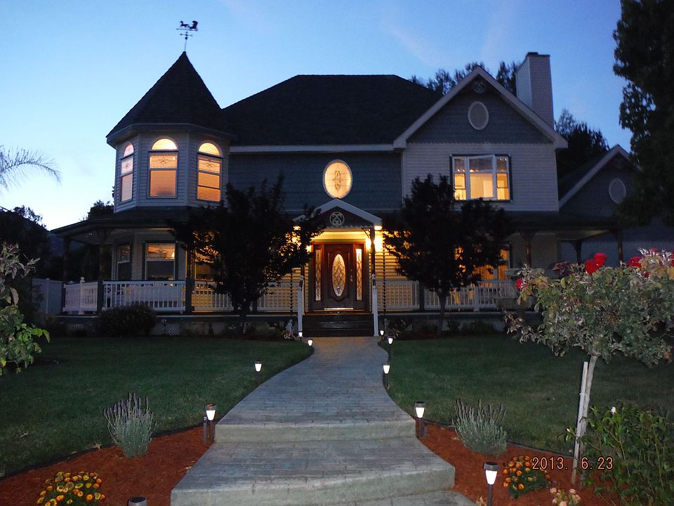 Custom Victorian Home