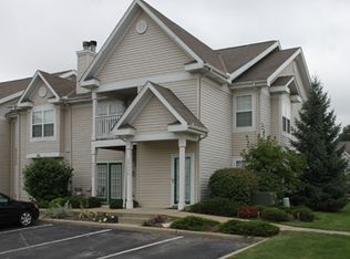 22634 Lenox Dr #G16, Cleveland, OH 44126