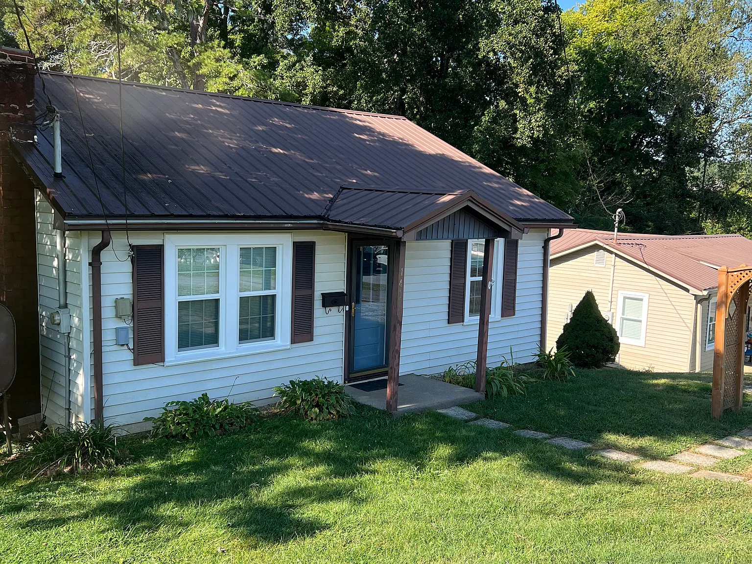 2 bed, 784 sqft, $1,600 — Photo 1