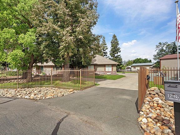 5th image of 12963 Springtime Ln