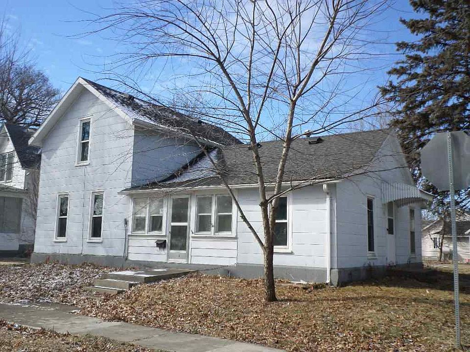 1st image of 601 Sycamore St