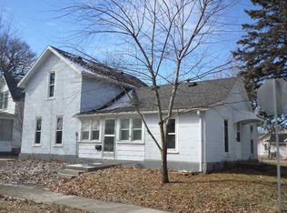 601 Sycamore St, La Porte City, IA 50651