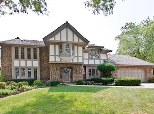 651 Paddock Ln, Libertyville, IL 60048