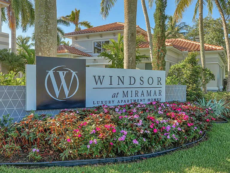 Welcome to Windsor at Miramar!